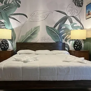 Hotel Wild Ginger, Hilo